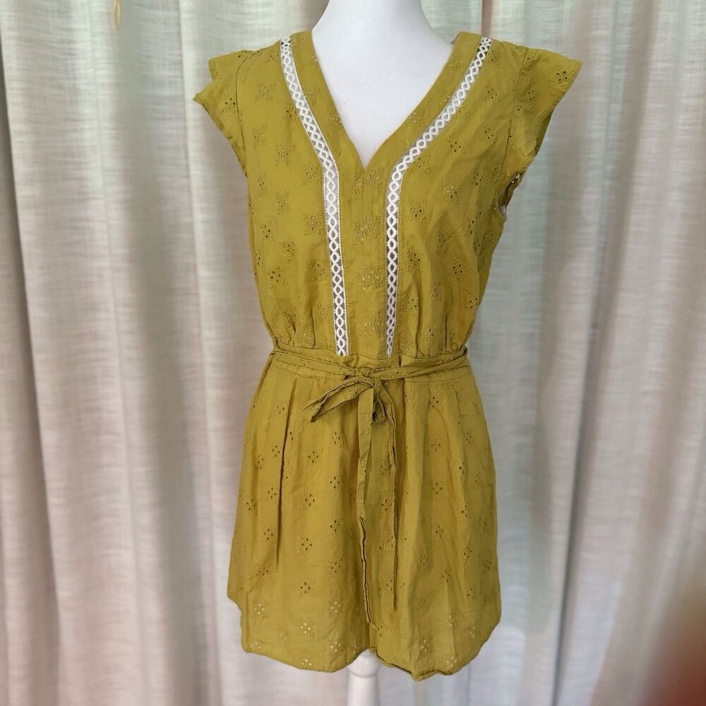 CeCe Yellow Eyelet Romper Sz S Flutter‎ Sleeve Lace Trim Lined Coquette Cottage
